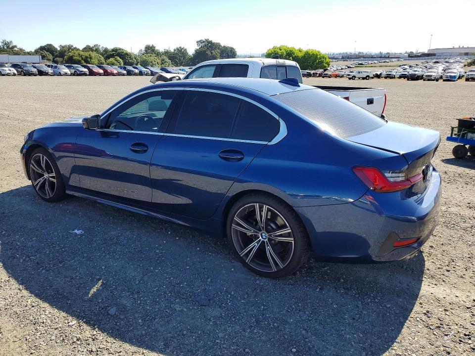 55449756 :رقم المزاد ، 3MW5R1J03M8B98274 vin ، 2021 Bmw 330i مزاد بيع