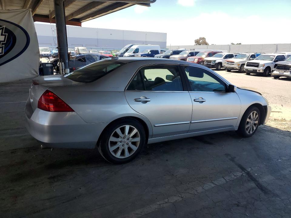 58155016 :رقم المزاد ، 1HGCM66516A041331 vin ، 2006 Honda Accord مزاد بيع