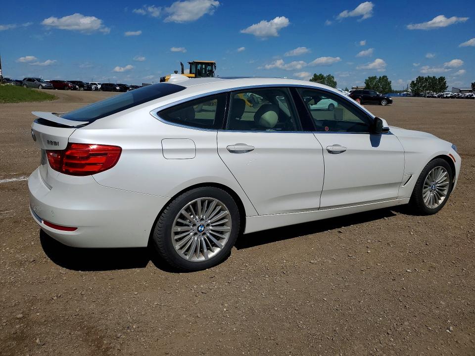 58714626 :رقم المزاد ، WBA3X5C51FD560332 vin ، 2015 Bmw 328 مزاد بيع