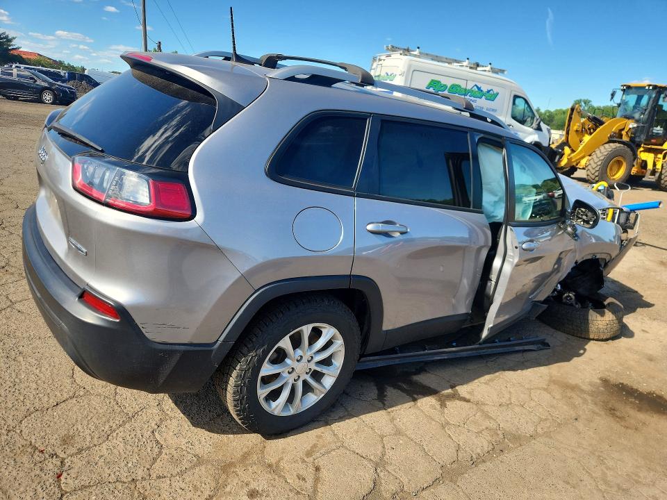 2021 Jeep Cherokee მანქანა იყიდება აუქციონზე, vin: 1C4PJMCB1MD153968, აუქციონის ნომერი: 57376066