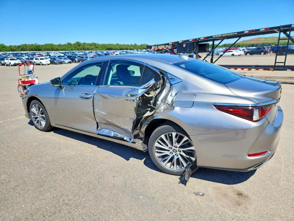 Продажа на аукционе авто 2019 Lexus Es, vin: 58ABZ1B14KU042875, номер лота: 58116396