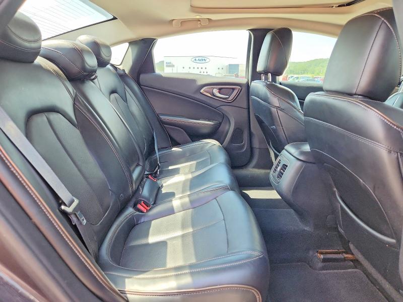 2015 Chrysler 200 მანქანა იყიდება აუქციონზე, vin: 1C3CCCCBXFN538711, აუქციონის ნომერი: 59160816