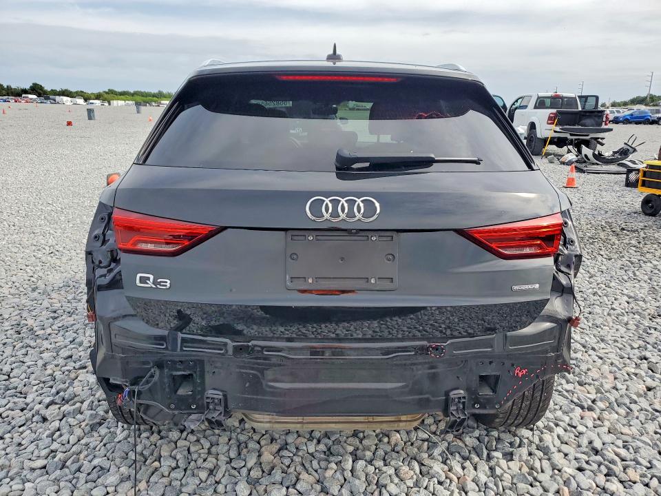 Продажа на аукционе авто 2020 Audi Q3, vin: WA1DECF39L1060373, номер лота: 55825656