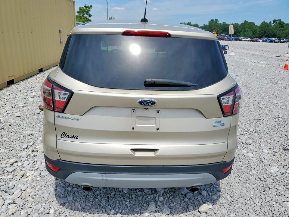 2017 Ford Escape მანქანა იყიდება აუქციონზე, vin: 1FMCU9GD0HUC85782, აუქციონის ნომერი: 56247796