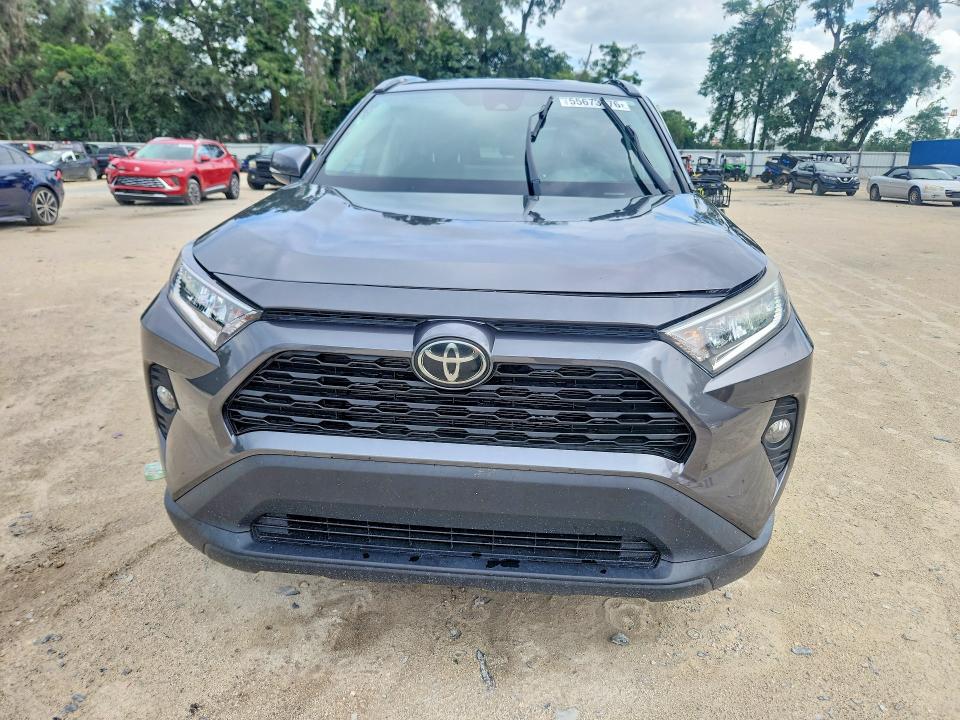 2021 Toyota Rav4 მანქანა იყიდება აუქციონზე, vin: 2T3W1RFV8MC138192, აუქციონის ნომერი: 55673176