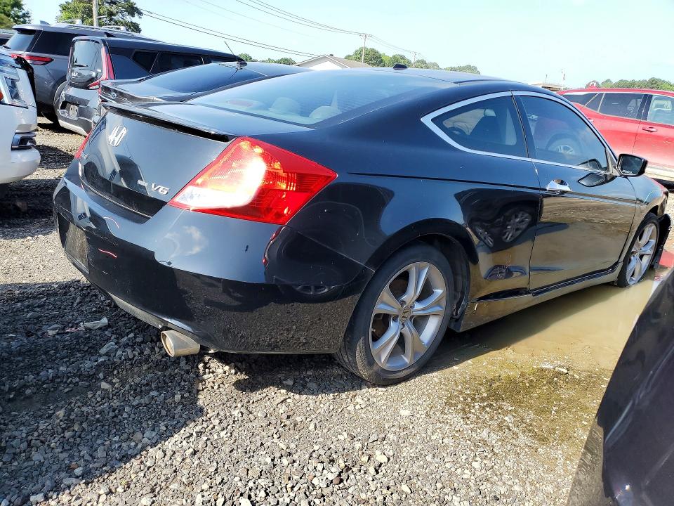 56033336 :رقم المزاد ، 1HGCS2B84CA003988 vin ، 2012 Honda Accord مزاد بيع