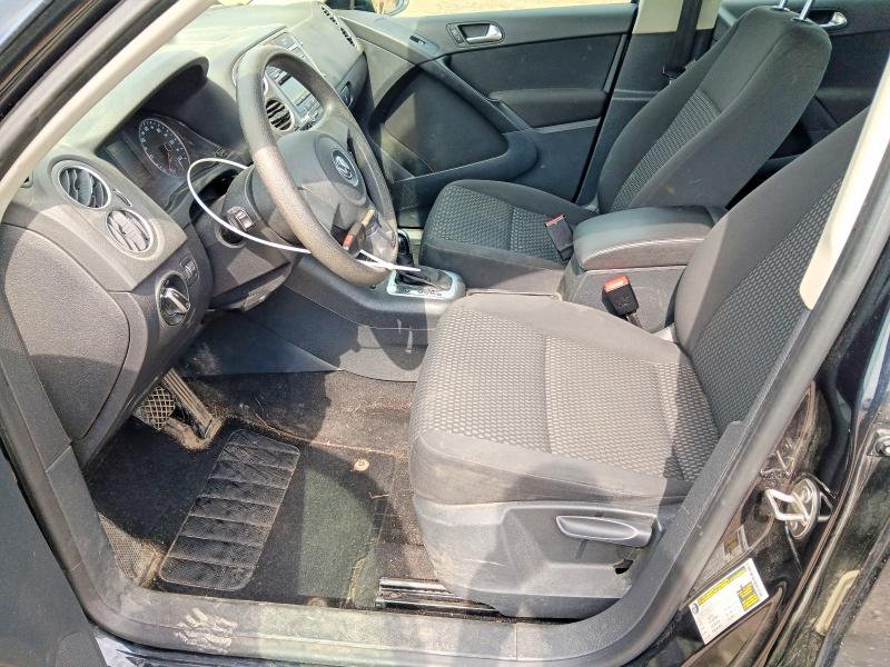 58391786 :رقم المزاد ، WVGBV7AX5BW557450 vin ، 2011 Volkswagen Tiguan مزاد بيع