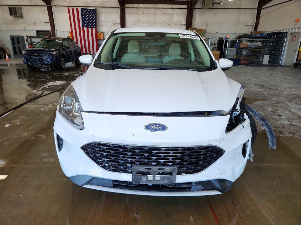 58413586 :رقم المزاد ، 1FMCU0G63LUC04618 vin ، 2020 Ford Escape مزاد بيع