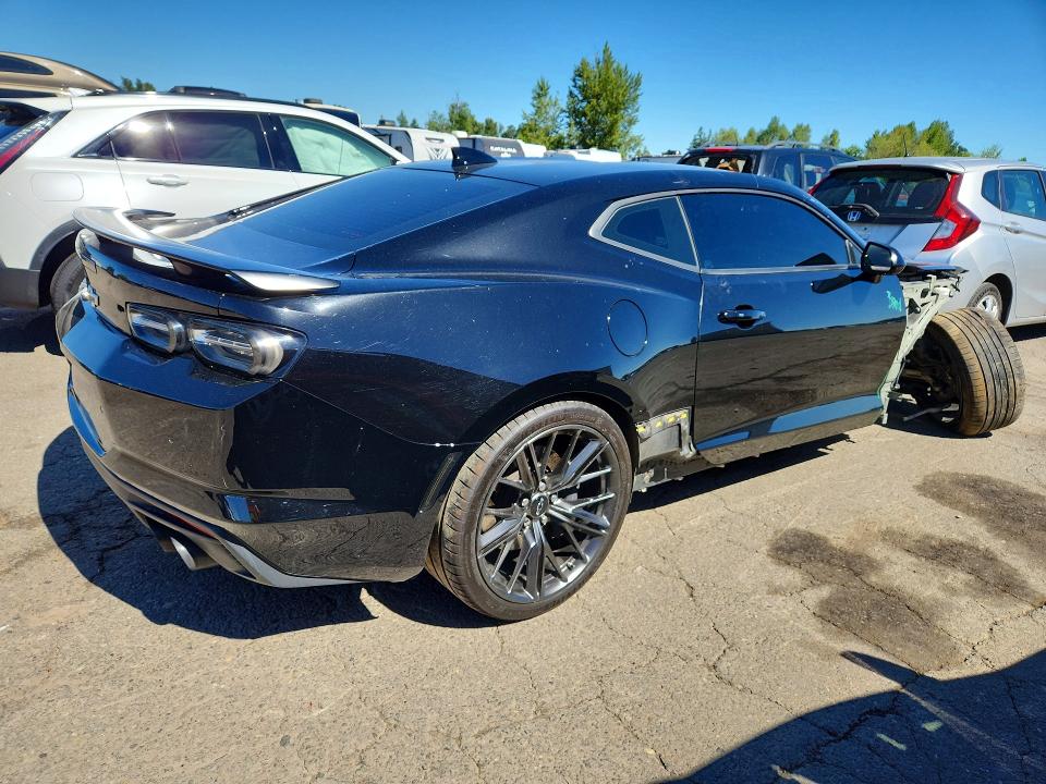 56358236 :رقم المزاد ، 1G1FH1R78K0145047 vin ، 2019 Chevrolet Camaro مزاد بيع