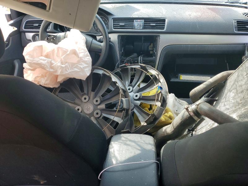 56652376 :رقم المزاد ، 1VWAT7A35EC078144 vin ، 2014 Volkswagen Passat مزاد بيع