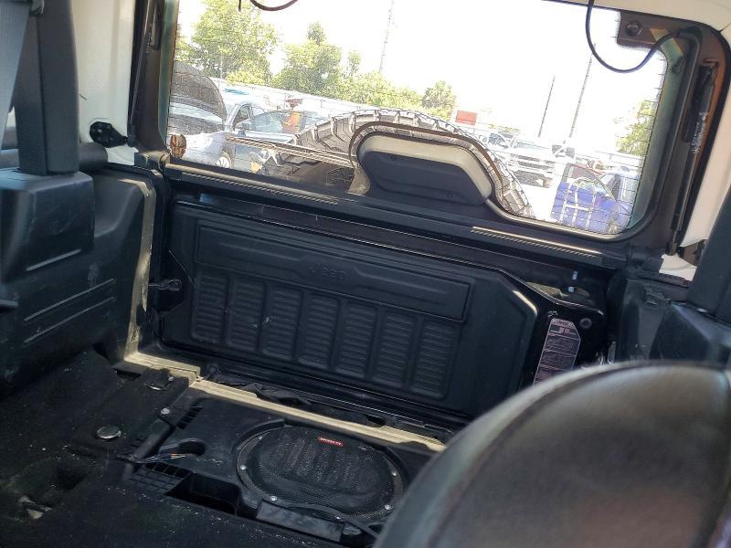 58098906 :رقم المزاد ، 1C4HJXCN1MW717610 vin ، 2021 Jeep Wrangler مزاد بيع