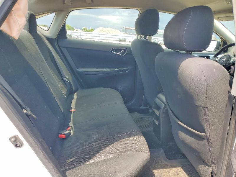 Aukcja sprzedaży 2018 Nissan Sentra, vin: 3N1AB7AP1JY300515, numer aukcji: 58147536