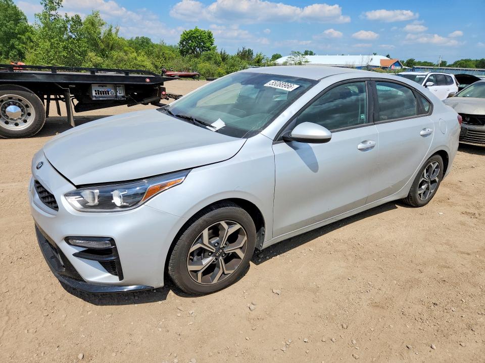 2020 Kia Forte მანქანა იყიდება აუქციონზე, vin: 3KPF24AD5LE251489, აუქციონის ნომერი: 55088966