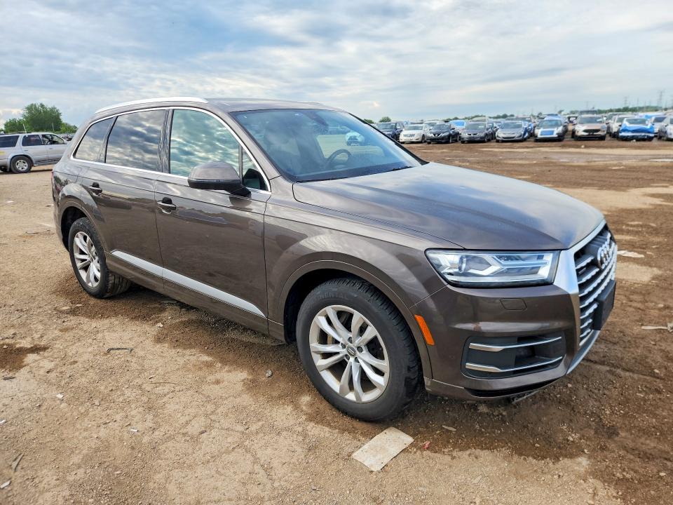 Продажа на аукционе авто 2017 Audi Q7, vin: WA1AAAF71HD008697, номер лота: 58212806
