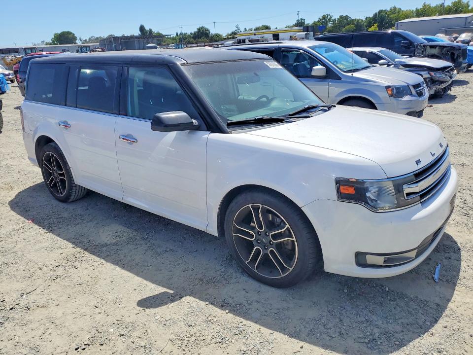 59201006 :رقم المزاد ، 2FMGK5C82FBA07882 vin ، 2015 Ford Flex مزاد بيع