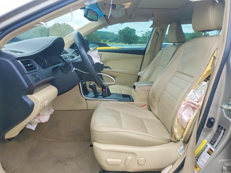 56512696 :رقم المزاد ، 4T1BF1FK7HU754244 vin ، 2017 Toyota Camry مزاد بيع