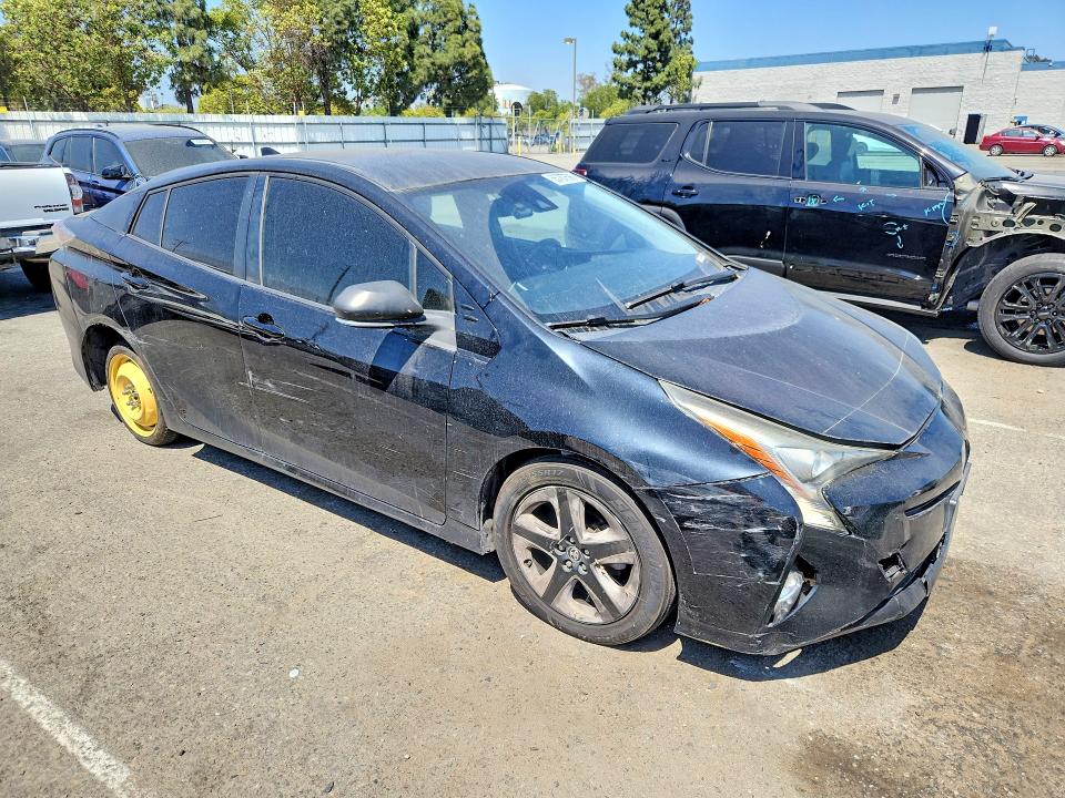 55787586 :رقم المزاد ، JTDKARFU6H3531492 vin ، 2017 Toyota Prius مزاد بيع