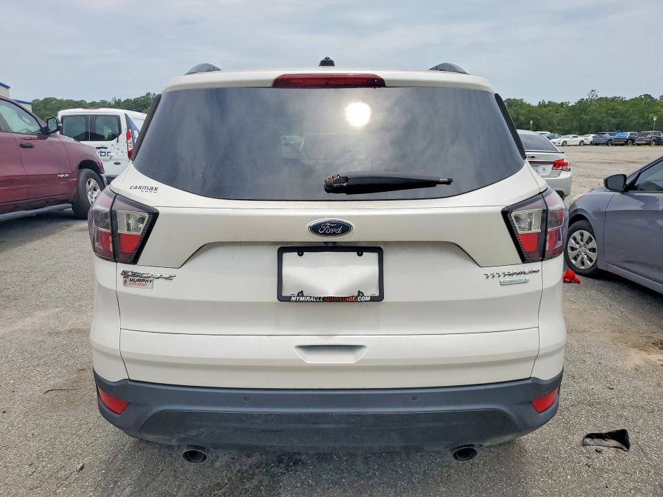 Auction sale of the 2017 Ford Escape, vin: 1FMCU0J90HUF01372, lot number: 56456846
