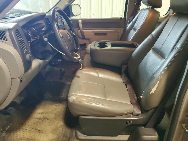 56506776 :رقم المزاد ، 1GT22ZCG6DZ305066 vin ، 2013 Gmc Sierra مزاد بيع