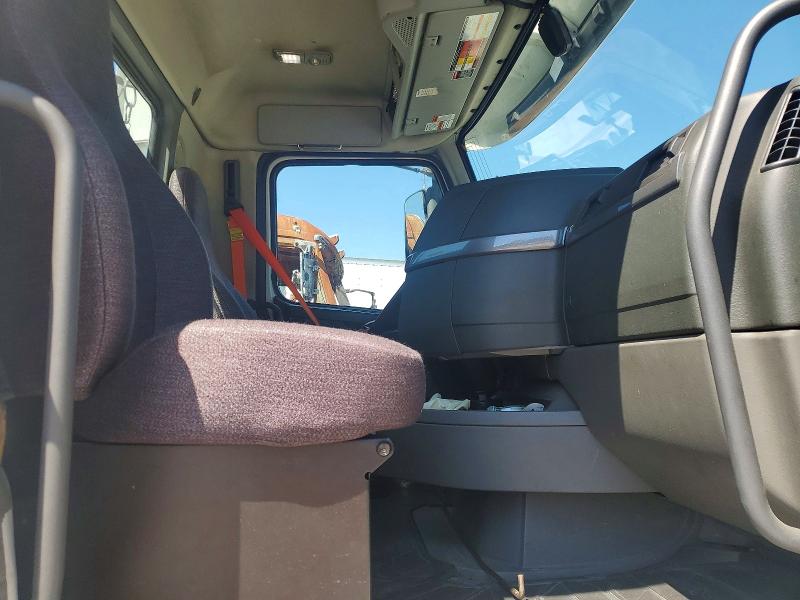 Aukcja sprzedaży 2020 Volvo Vnr, vin: 4V4WC9EHXLN243198, numer aukcji: 56546696