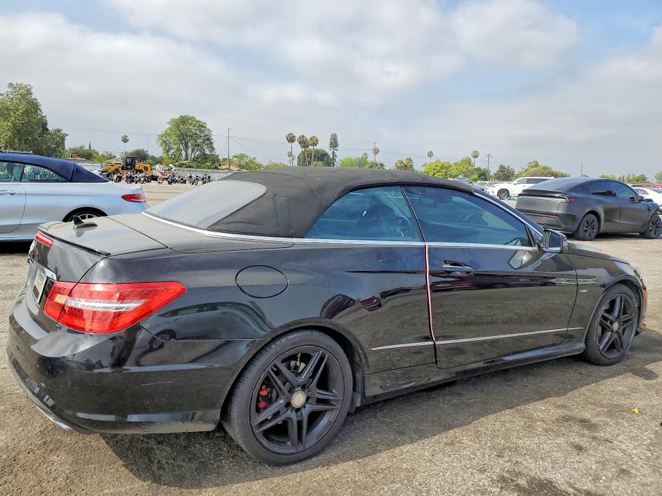 2012 Mercedes-benz E მანქანა იყიდება აუქციონზე, vin: WDDKK7DF0CF157240, აუქციონის ნომერი: 54017036