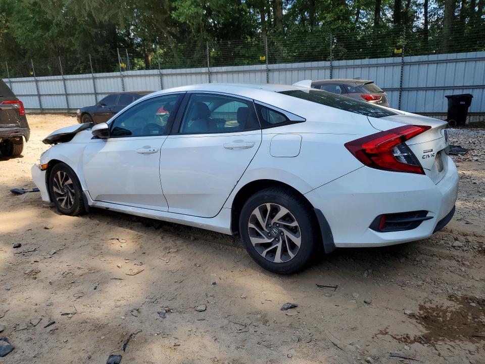 58992676 :رقم المزاد ، 19XFC2F77JE039792 vin ، 2018 Honda Civic مزاد بيع