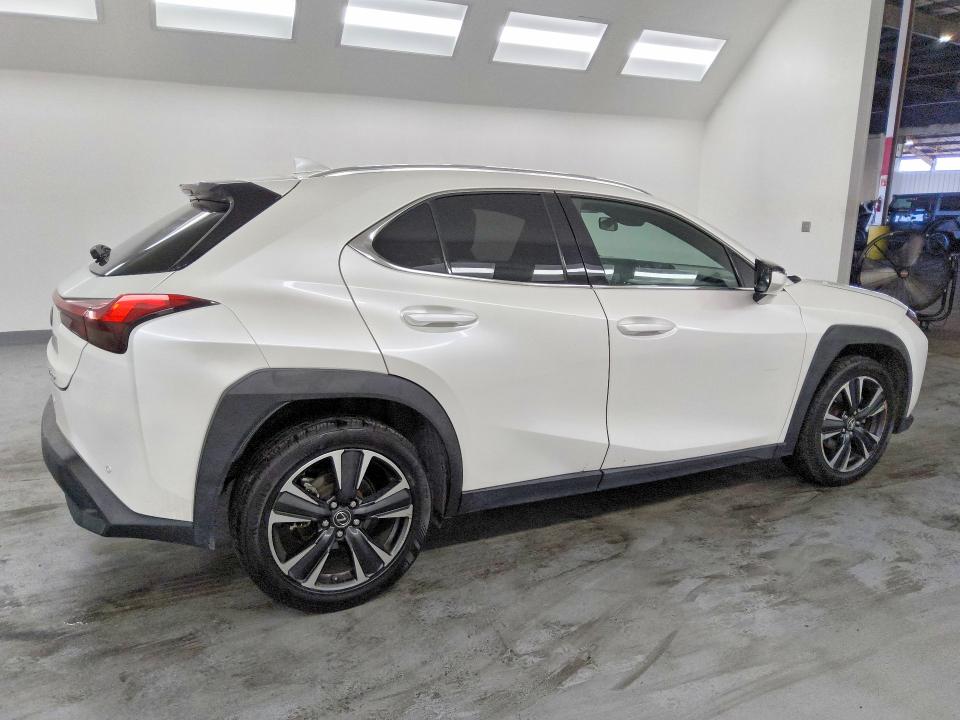 Продаж на аукціоні авто 2022 Lexus Ux 200, vin: JTHX3JBH1N2046400, номер лоту: 55952906