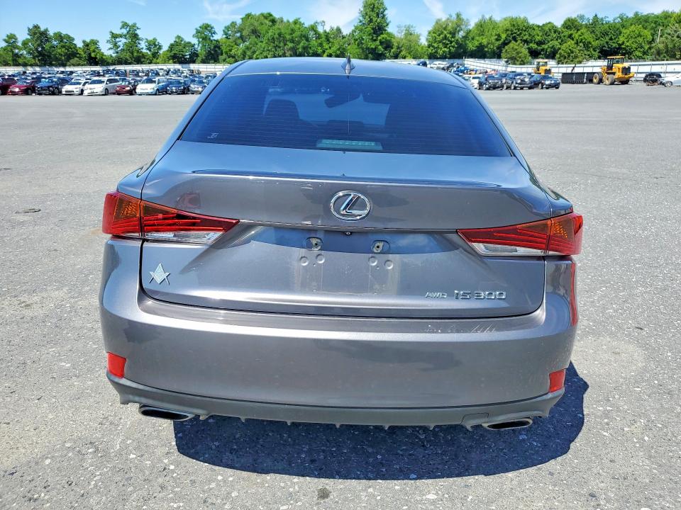 2018 Lexus Is მანქანა იყიდება აუქციონზე, vin: JTHC81D20J5032196, აუქციონის ნომერი: 57703616