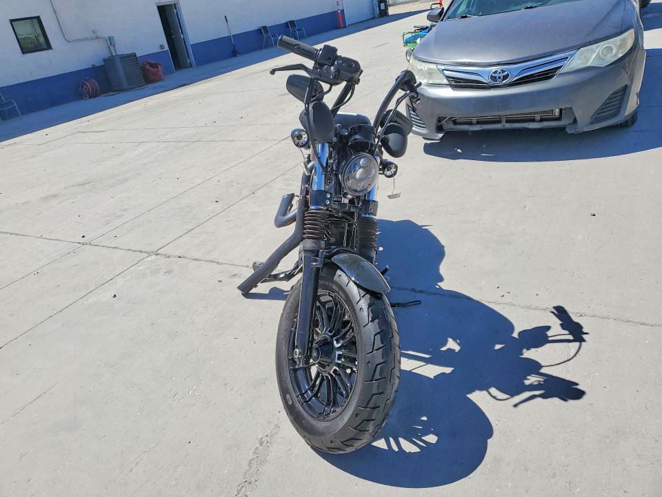 57235846 :رقم المزاد ، 1HD1LC333GC424458 vin ، 2016 Harley-davidson Xl1200 مزاد بيع