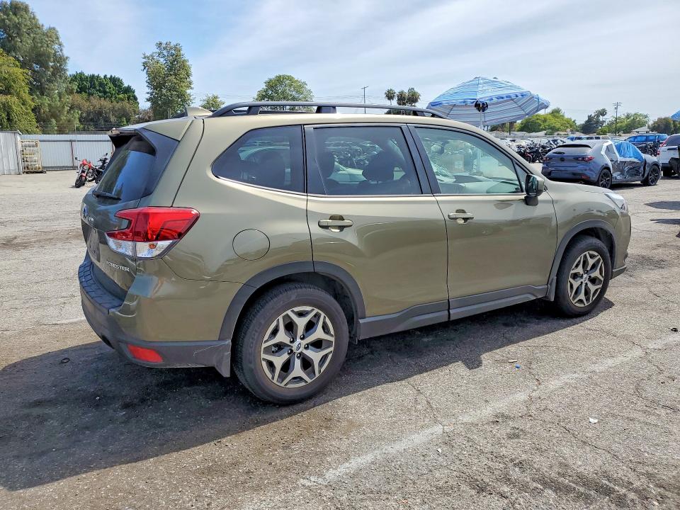 Продаж на аукціоні авто 2023 Subaru Forester, vin: JF2SKAEC2PH446594, номер лоту: 56701716