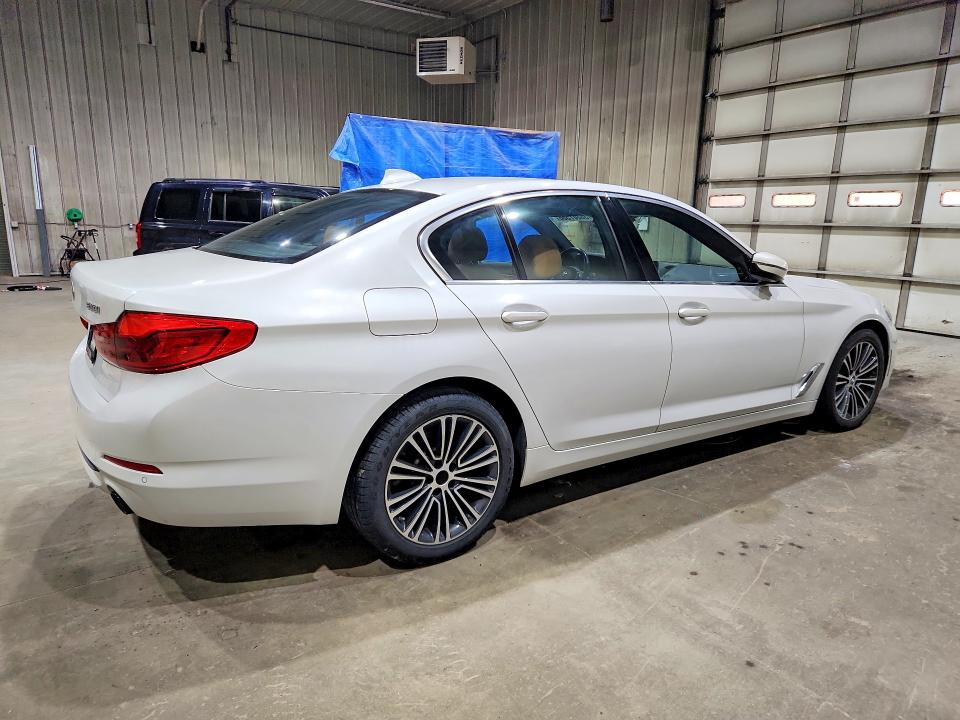 2020 Bmw 530 მანქანა იყიდება აუქციონზე, vin: WBAJR7C0XLCE45640, აუქციონის ნომერი: 58807566