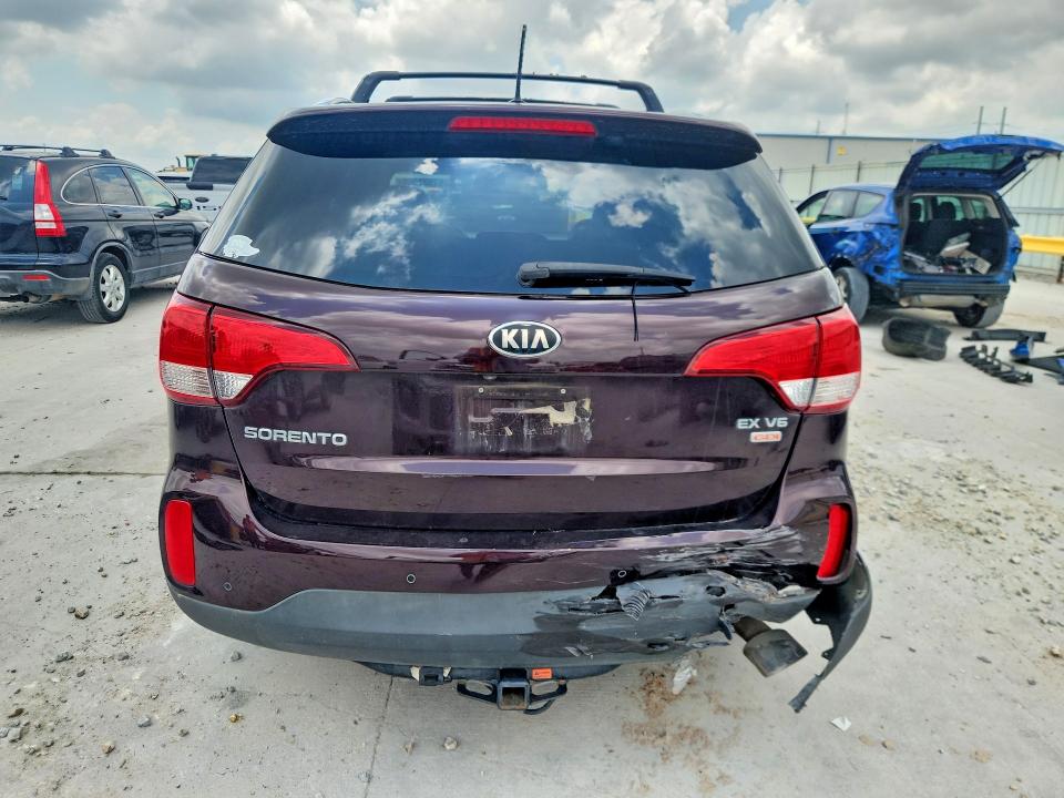 2014 Kia Sorento მანქანა იყიდება აუქციონზე, vin: 5XYKU4A70EG481305, აუქციონის ნომერი: 57921966