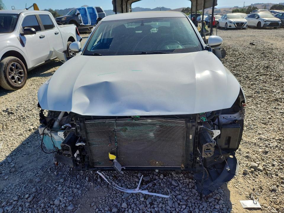 58144446 :رقم المزاد ، 1N4BL4BVXKC196620 vin ، 2019 Nissan Altima مزاد بيع