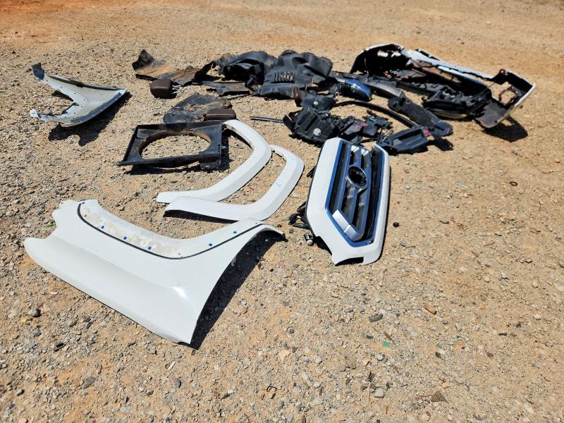57366636 :رقم المزاد ، 3TMGZ5AN7LM317741 vin ، 2020 Toyota Tacoma مزاد بيع
