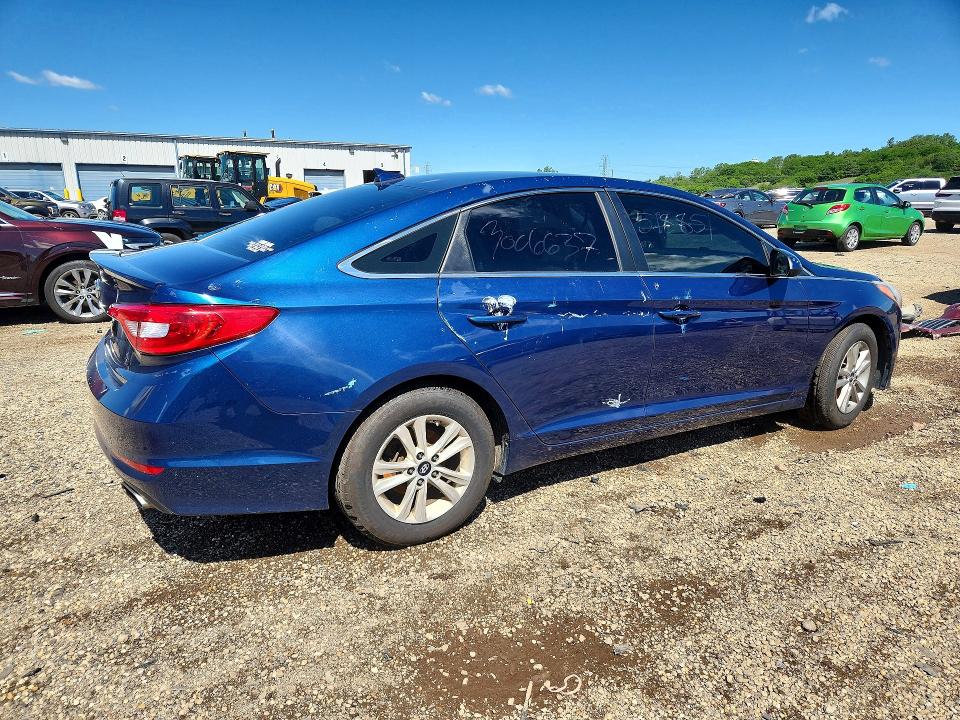 2016 Hyundai Sonata მანქანა იყიდება აუქციონზე, vin: 5NPE24AF8GH352153, აუქციონის ნომერი: 57358636