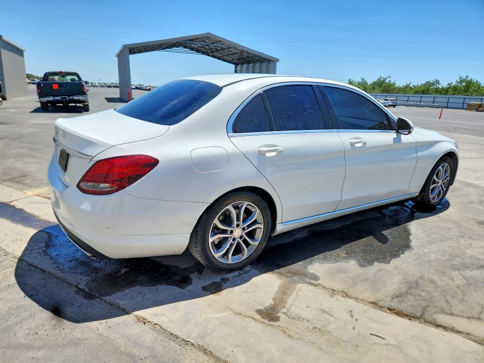 2016 Mercedes-benz C მანქანა იყიდება აუქციონზე, vin: 55SWF4JB5GU124193, აუქციონის ნომერი: 56322426