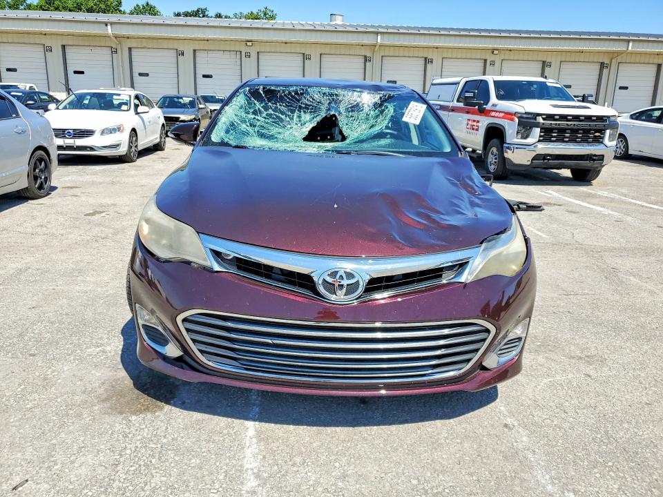 58578916 :رقم المزاد ، 4T1BK1EB7FU171571 vin ، 2015 Toyota Avalon مزاد بيع
