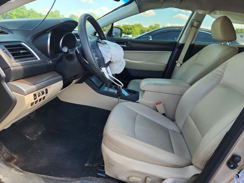 58510476 :رقم المزاد ، 4S3BNAJ62F3021071 vin ، 2015 Subaru Legacy مزاد بيع