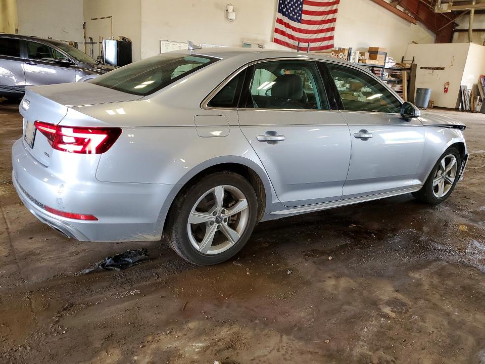2019 Audi A4 მანქანა იყიდება აუქციონზე, vin: WAUDNAF44KA117934, აუქციონის ნომერი: 58638746