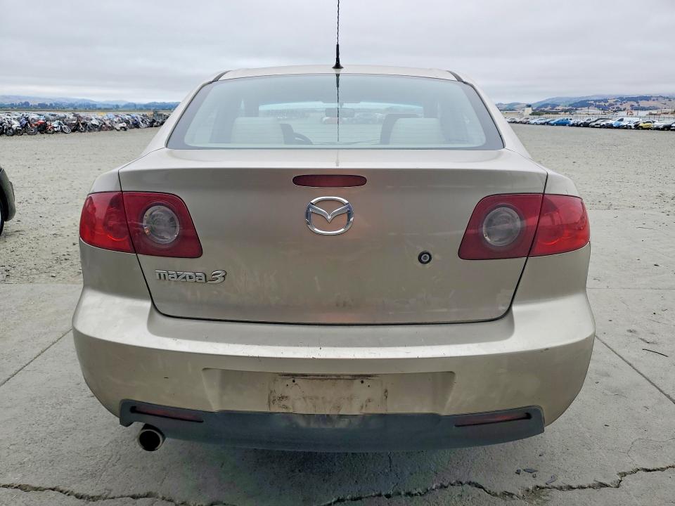 58496626 :رقم المزاد ، JM1BK12F451268884 vin ، 2005 Mazda 3 مزاد بيع
