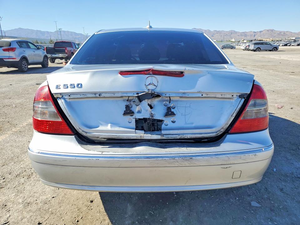 2007 Mercedes-benz E მანქანა იყიდება აუქციონზე, vin: WDBUF72X97B114983, აუქციონის ნომერი: 56681486
