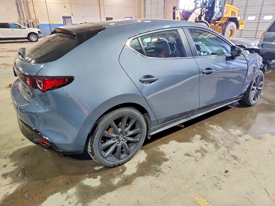 56405356 :رقم المزاد ، JM1BPBLL9T1867255 vin ، 2026 Mazda 3 مزاد بيع