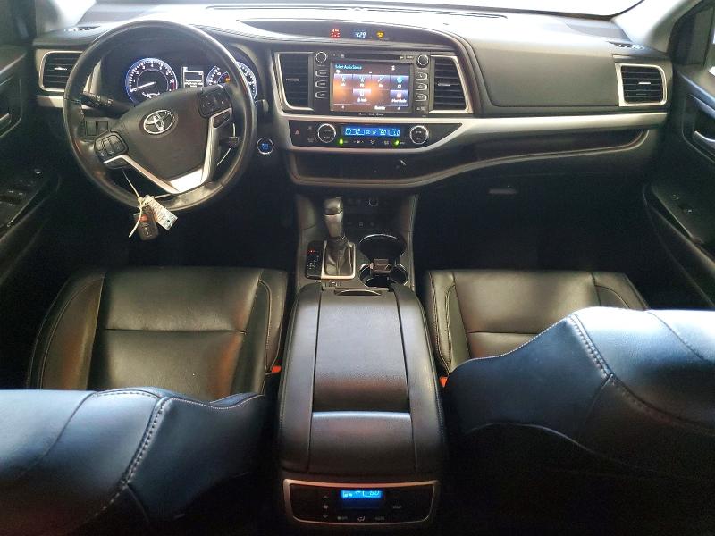 Продажа на аукционе авто 2017 Toyota Highlander, vin: 5TDJZRFH5HS470111, номер лота: 55905096