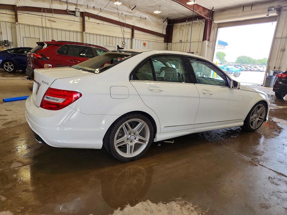 Aukcja sprzedaży 2013 Mercedes-benz C, vin: WDDGF8AB8DR274680, numer aukcji: 55690616