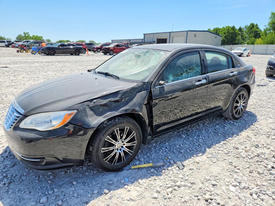 55492356 :رقم المزاد ، 1C3BC1FB7BN625164 vin ، 2011 Chrysler 200 مزاد بيع