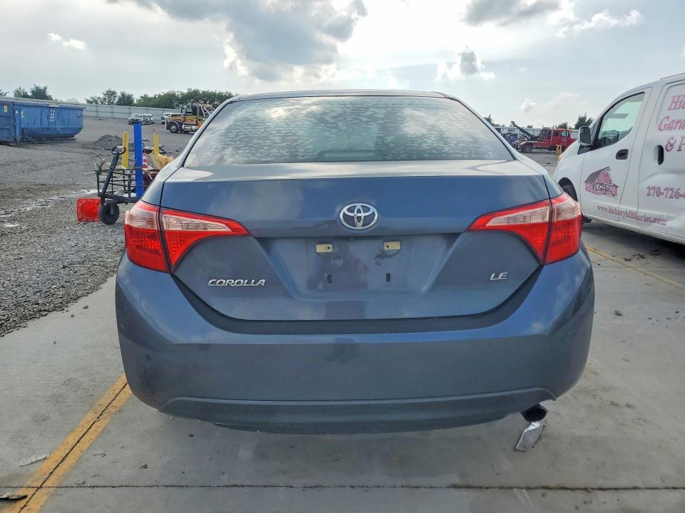 56704746 :رقم المزاد ، 5YFBURHE5KP880137 vin ، 2019 Toyota Corolla مزاد بيع
