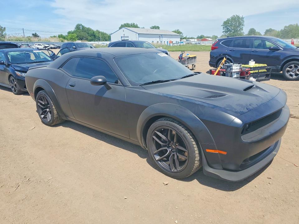 56422386 :رقم المزاد ، 2C3CDZFJ9MH618929 vin ، 2021 Dodge Challenger مزاد بيع