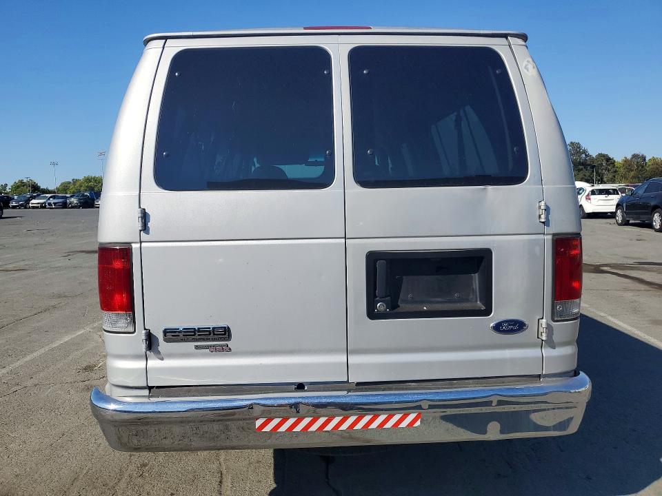 57556386 :رقم المزاد ، 1FBSS31L66DA35340 vin ، 2006 Ford Econoline مزاد بيع