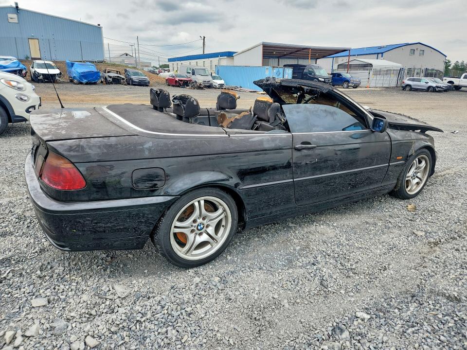 58280056 :رقم المزاد ، WBABS53451EV85836 vin ، 2001 Bmw 330 مزاد بيع