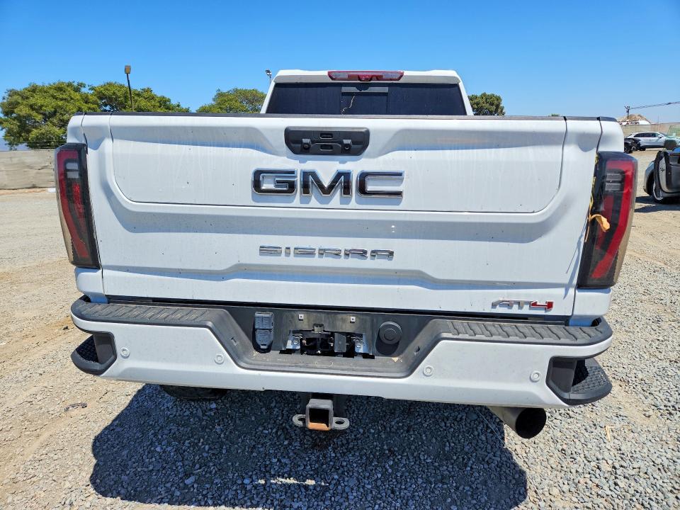 57515436 :رقم المزاد ، 1GT49PEY8RF100985 vin ، 2024 Gmc Sierra مزاد بيع